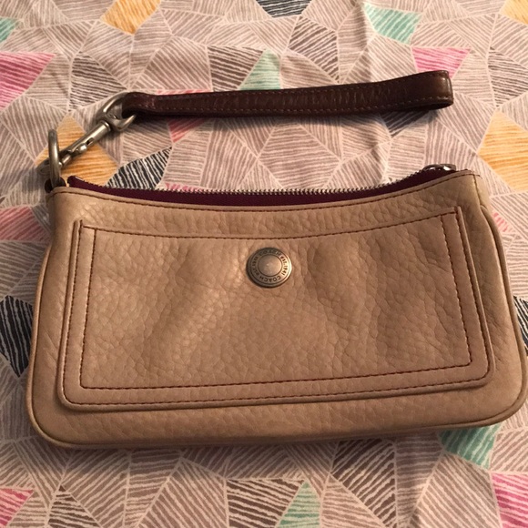 Coach Wrislet - Picture 1 of 7